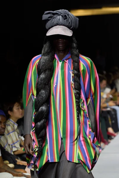 Look 93